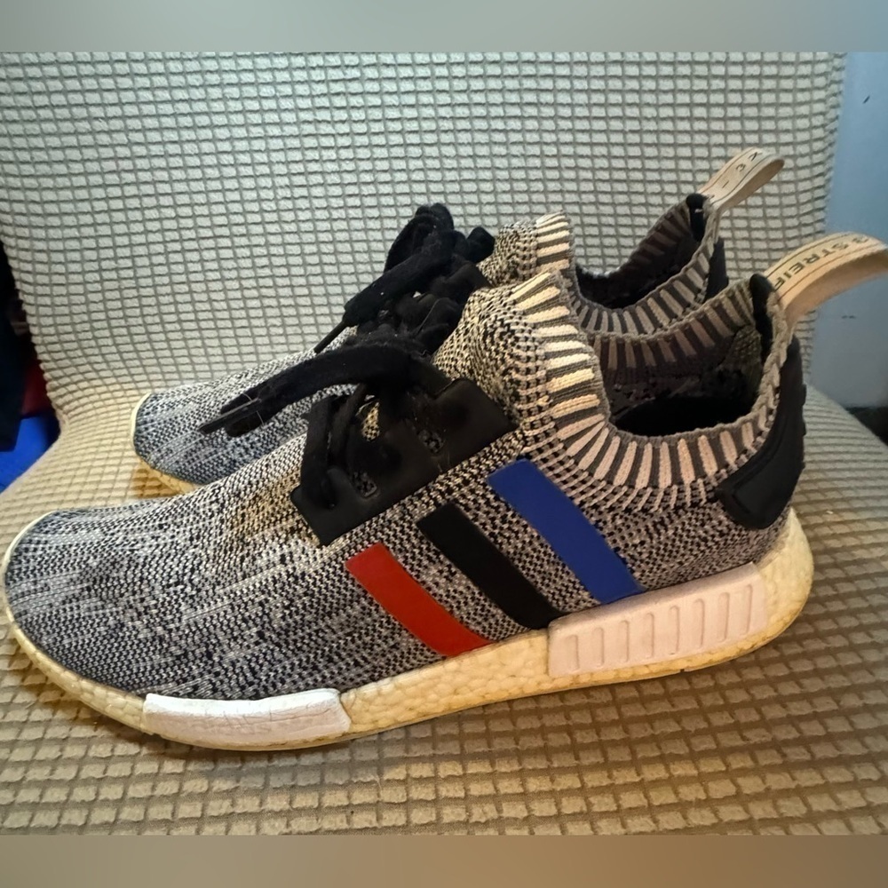 Adidas NMD R1 Tri Color Grey Red/White/Blue Sneakers